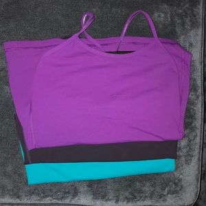 3 LULU LEMON POWER Y TANKS